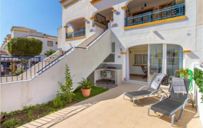 Beautiful apartment in Santa Pola with Outdoor swimming pool, WiFi and 2 Bedrooms